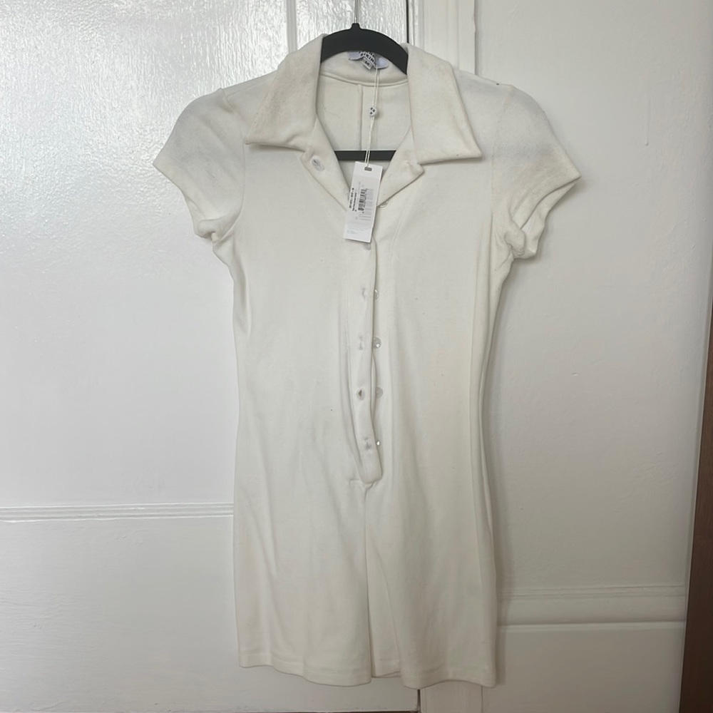 Frankie’s Bikinis White Rose Romper NWT